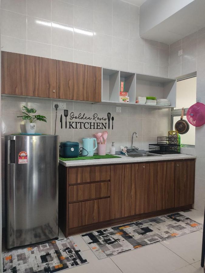 ברינצ'אנג Golden Rose Homestay Cameron Highlands מראה חיצוני תמונה