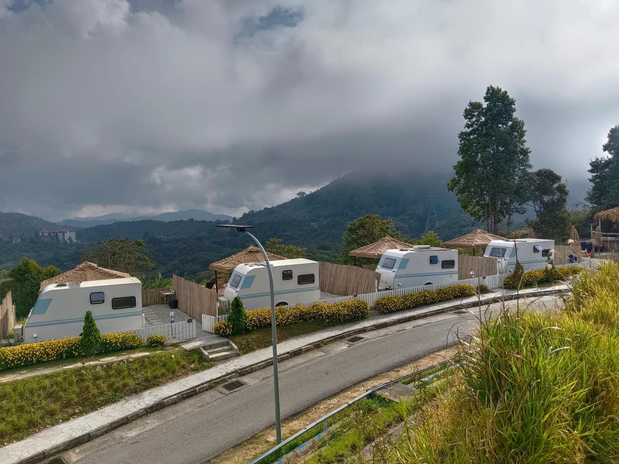 ברינצ'אנג Golden Rose Homestay Cameron Highlands מראה חיצוני תמונה